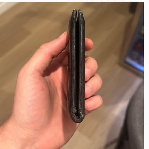 - Saint Laurent men wallet - Picture 5 of 6